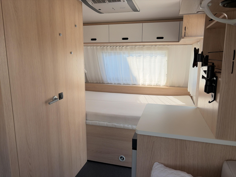 Adria Aviva 422 PY Mover/Airco/Voortent  foto: 8