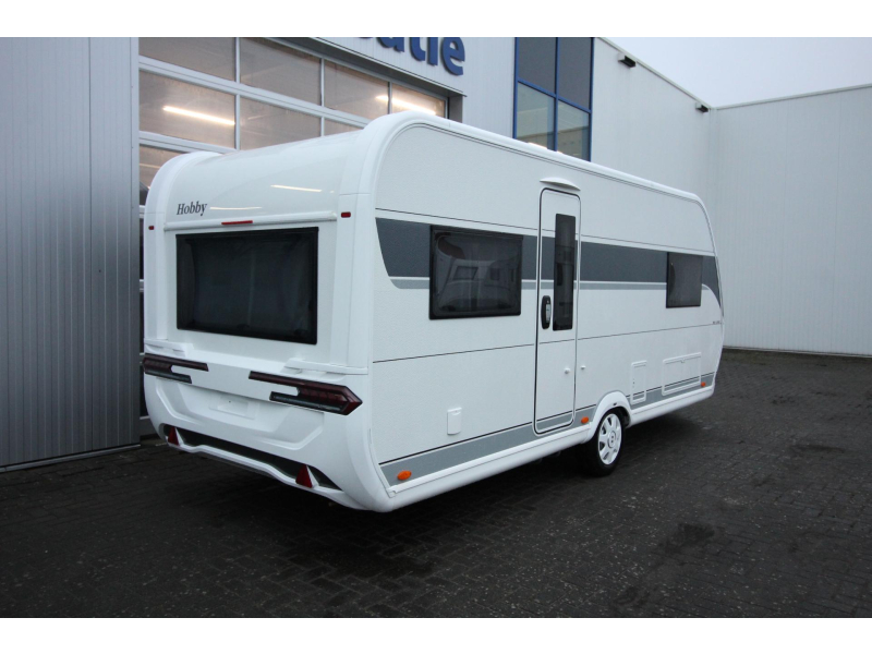 Hobby De Luxe 540 UL Enkele bedden & rondzit! 
