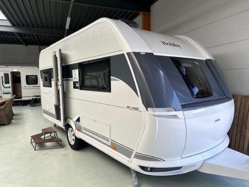 Hobby De Luxe 460 UFE  foto: 1