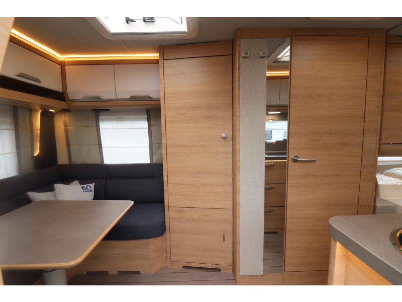 Knaus Sudwind 60 Years 500 EU Enkele bedden / Mover  foto: 9