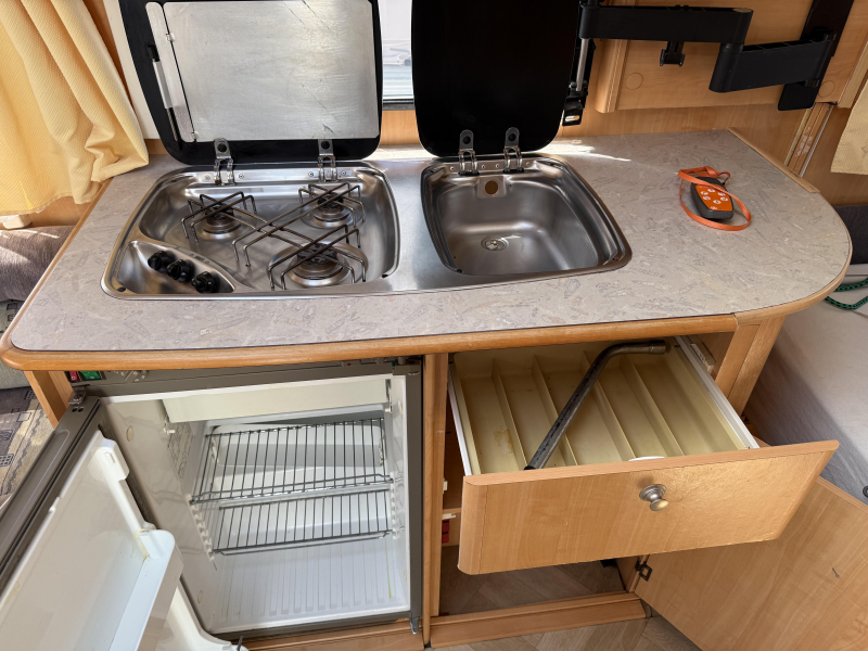 Sprite Esprit 470 CF FRANSBED MOVER VOORTENT  foto: 9