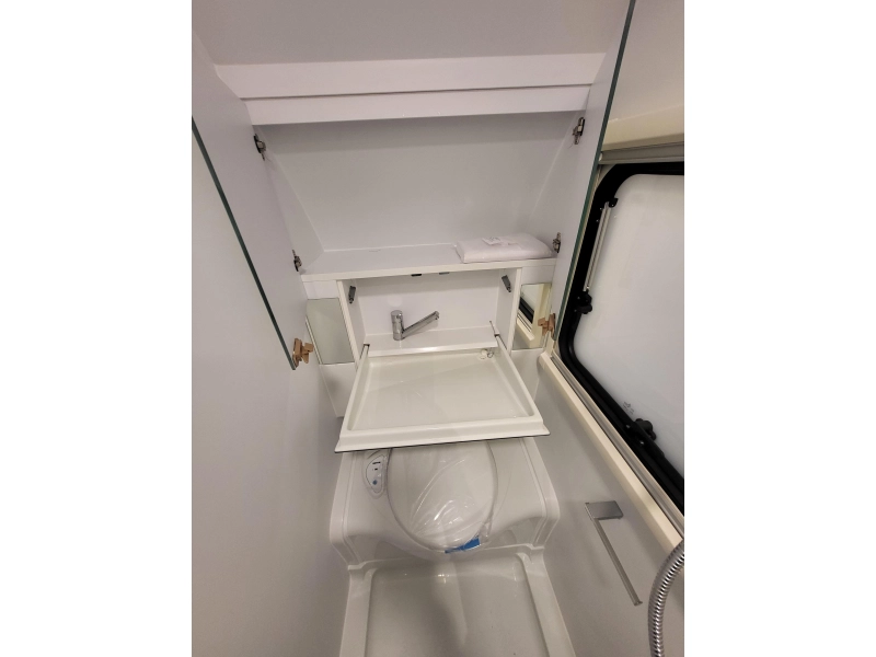Adria Altea 432 PX mooi compleet af fabriek  foto: 17