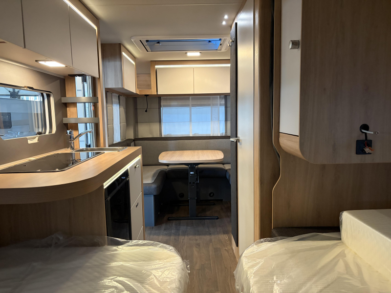 Knaus Sport 500 EU enkele bedden  foto: 13