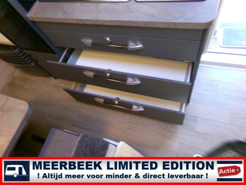 Hobby De Luxe 490 KMF 2027 NIEUWSTE MODEL !  foto: 14