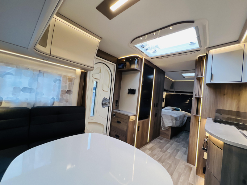 Kabe Royal 560 GLE B2 - KS  foto: 11