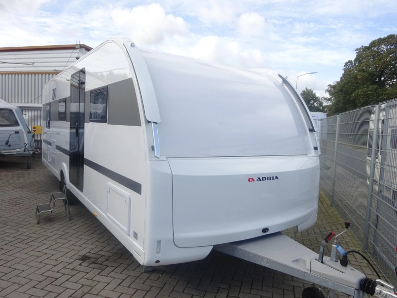 Adria Alpina 663 PT 