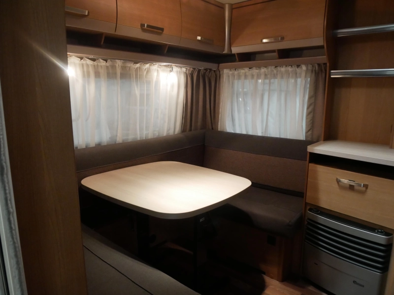 Knaus Sport 460 EU Mover levelsysteem luifel 