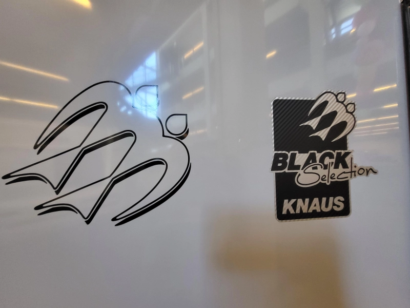 Knaus Sudwind Black Selection 460 EU super compleet af fabriek 