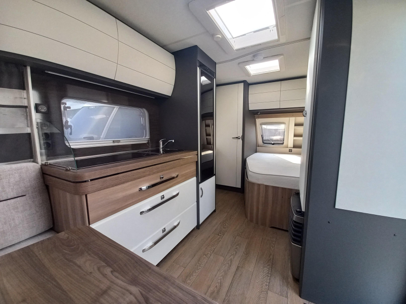 Hobby Excellent Edition 460 UFE mover-voortent  foto: 7