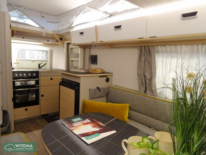 Eriba Touring 420 v.a.€ 30.490,- moveractie 