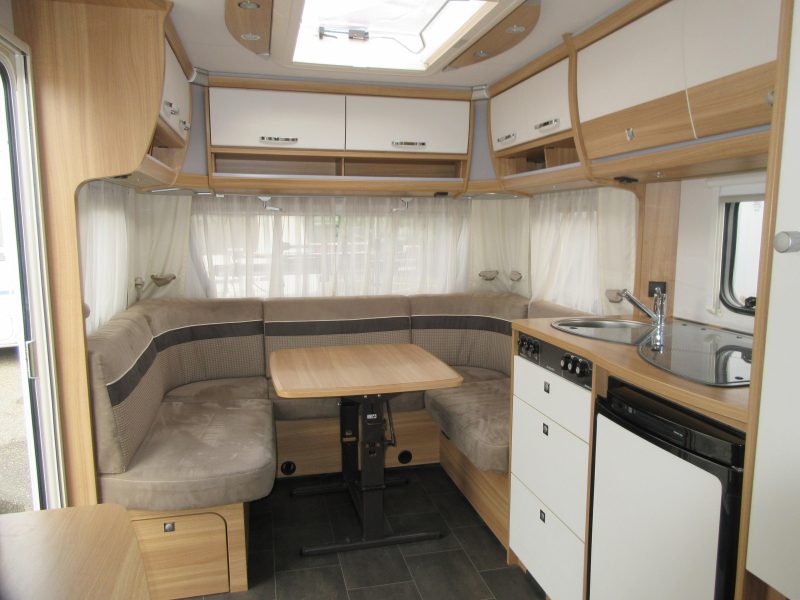 Dethleffs Camper 500 FR MET MOVER, AIRCO, LUIFEL 