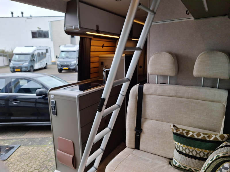 Hymer Grand Canyon S 600 4 PERSOONS+SLAAPDAK-170PK  foto: 9