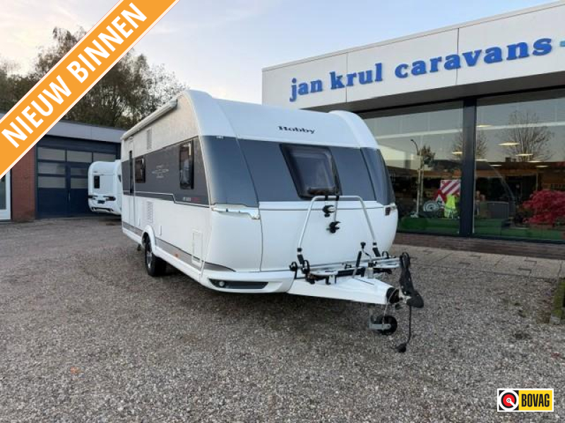 Hobby De Luxe Edition 560 KMFE stapelbed voortent mover  hoofdfoto: 1