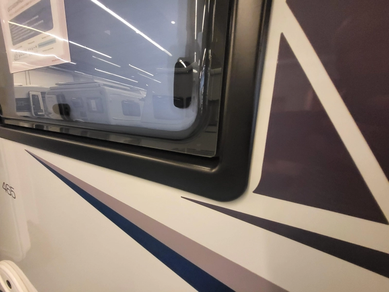 Caravelair Artica 465 mover, voortent, luifel 