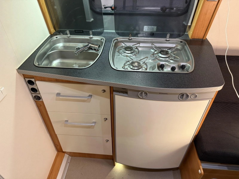 Kip Isa White 41 TDB FRANSBED VOORTENT MOVER  foto: 12
