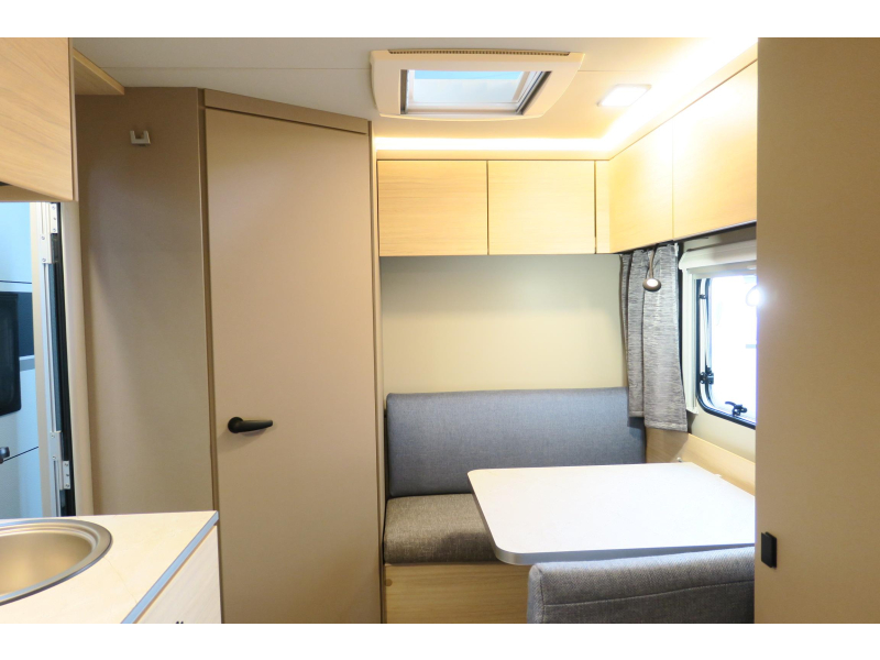 Weinsberg CaraLife 390 QD AIRCO+MOVER+CASSETTELUIF.  foto: 6