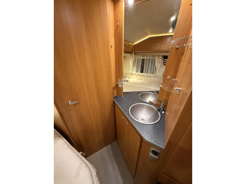 Kip Isa White 41 TDB FRANSBED VOORTENT MOVER  foto: 15