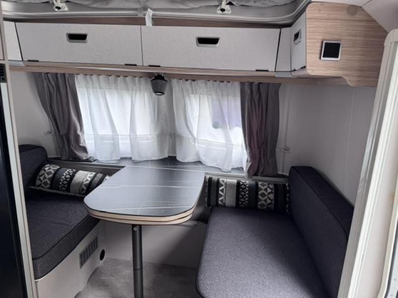 Eriba Touring Silver Editie 642  foto: 7