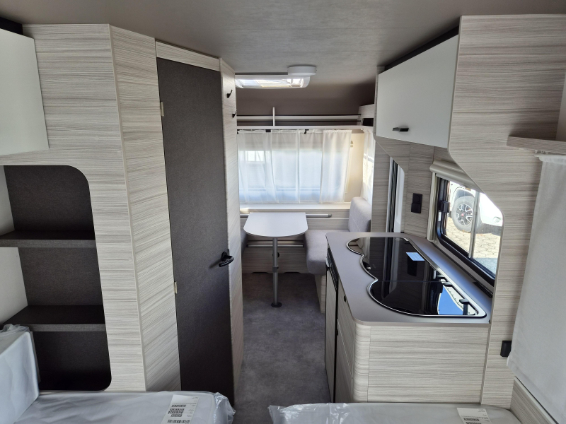 Dethleffs C'Joy 460 LE - Enkele bedden -  foto: 2