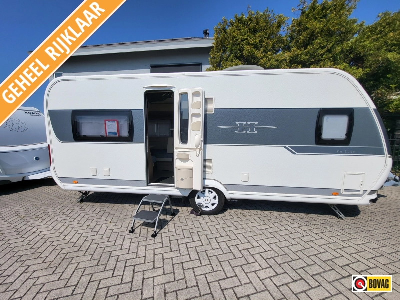 Hobby De Luxe 560 CFE airco en mover  foto: 0