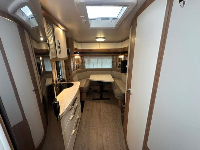 Hobby De Luxe 495 UL IC Silverline foto: 22