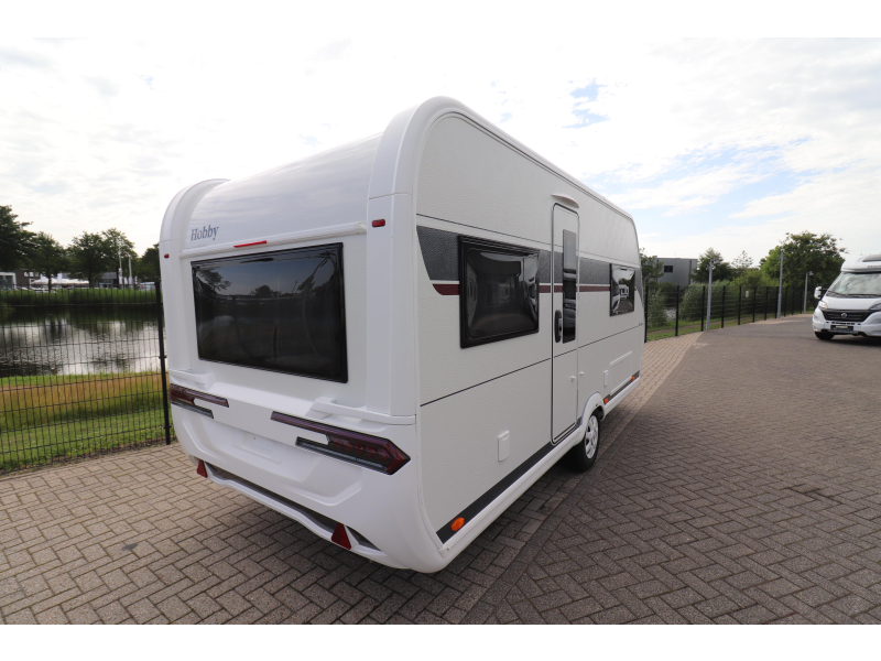 Hobby De Luxe 460 UFE MODEL 2027 - 482 