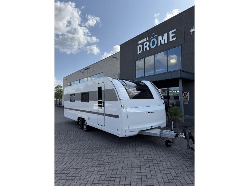 Adria Alpina 663 HT LAATSTE 2026  foto: 2