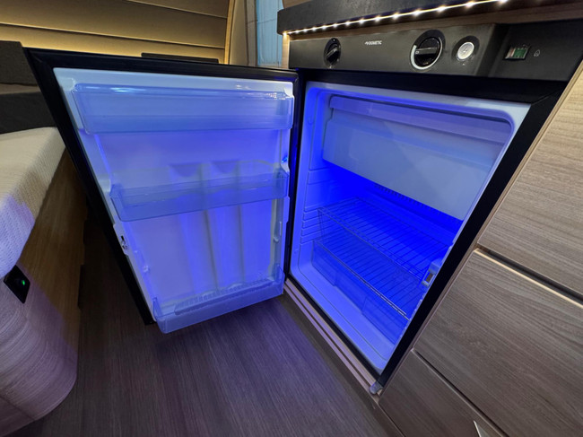 Knaus Südwind 460 EU foto: 19