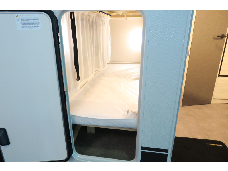 Dethleffs C'Joy 480 QLK STAPELBED+VASTBED+GARAGE  foto: 12