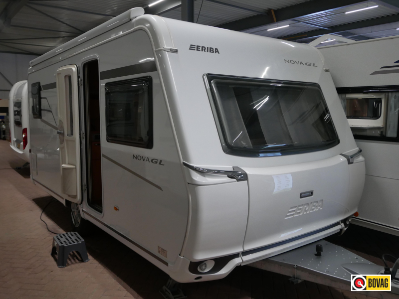 Eriba Nova GL 465 Incl. mover en luifel  hoofdfoto: 1
