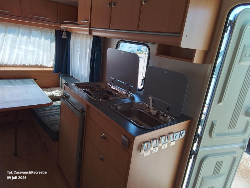 Adria Altea 430 DD Lichtgewicht caravan  foto: 3