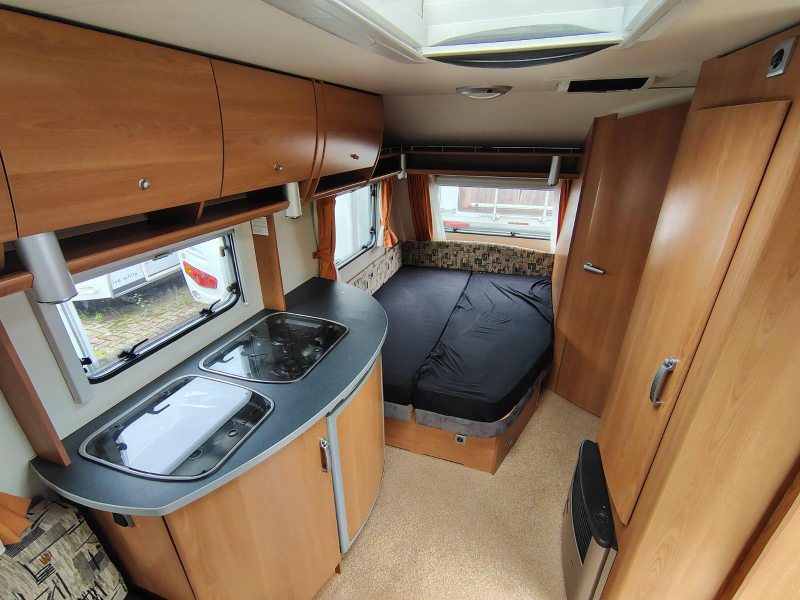 Kip Sky line 44 TDB mover /luifel  foto: 5