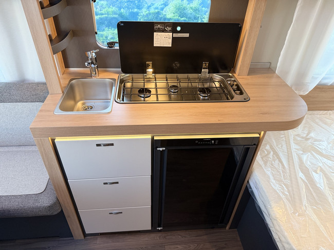 Knaus SPORT 450 FU gas uitvoering foto: 7