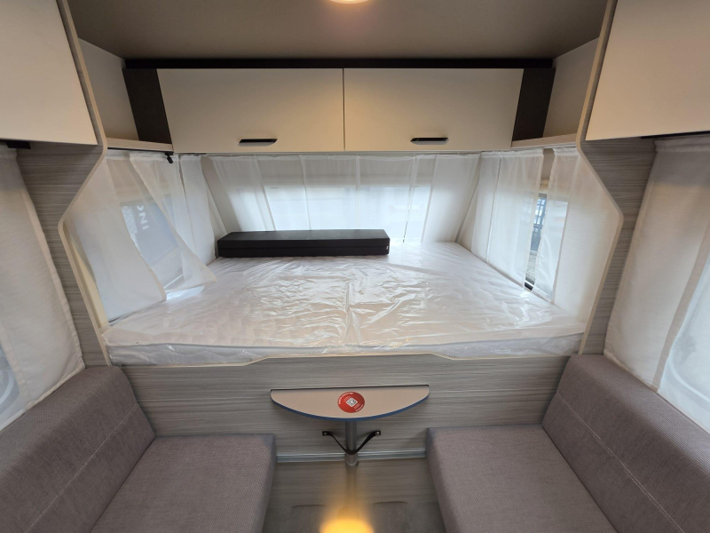 Dethleffs C'Joy Active 480 QLK Stapelbed, 6 persoons!  foto: 7