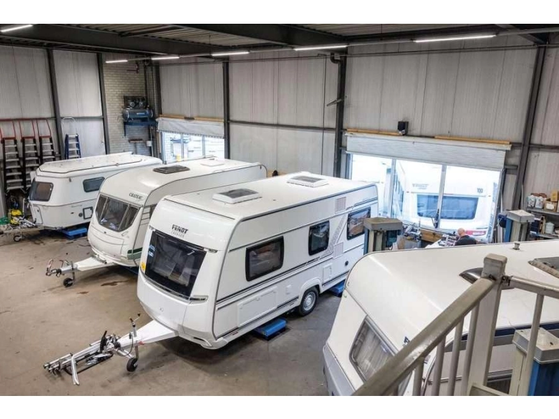 Hobby Excellent 460 SL Met mover en luifel  foto: 17