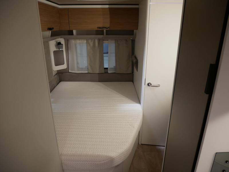 Eriba Nova 445 INCL. MOVER en LUIFEL  foto: 10