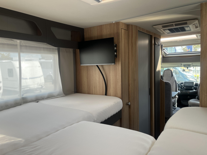 Knaus Sky TI 650 MEG Platinum Selection - Dakairco - Zonnepaneel  foto: 17