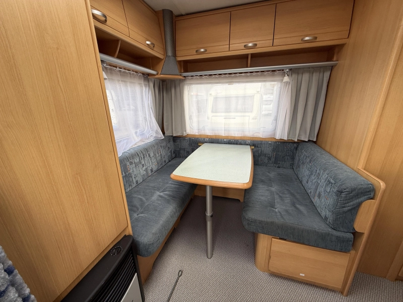 TEC Tour Live 490 Enkele bedden, Mover  foto: 2