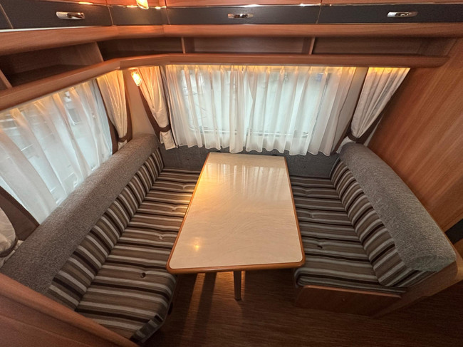 Hobby De Luxe 440 SF foto: 5