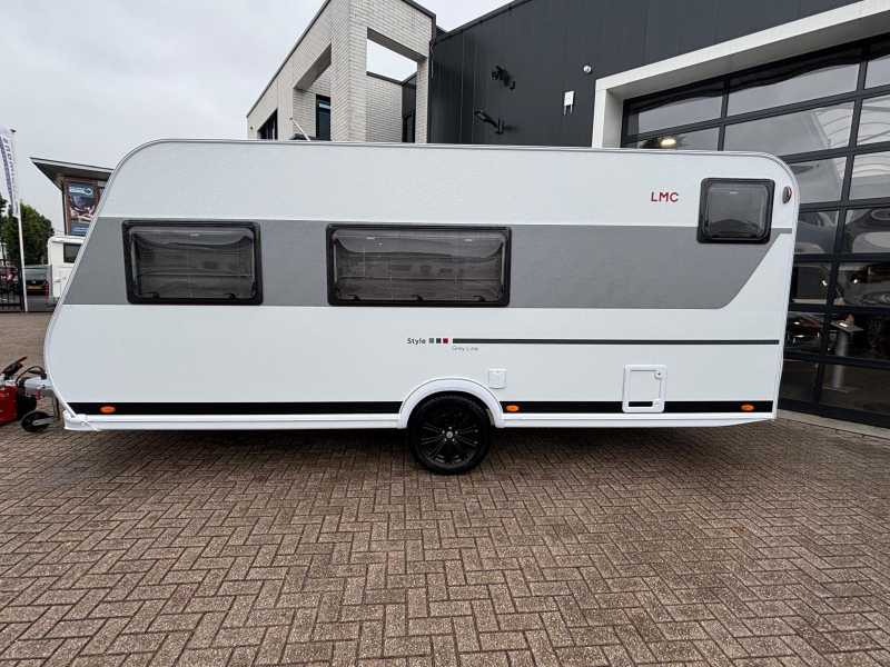 LMC Style 490 K model 2027, stapelbed  foto: 6