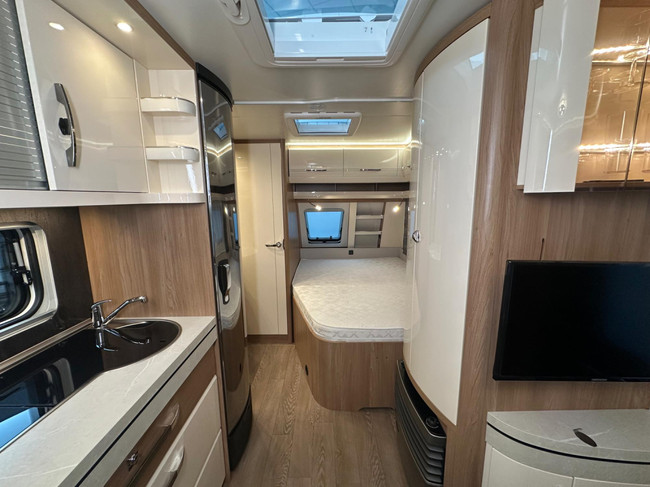 Hobby Excellent 495 UFe foto: 21