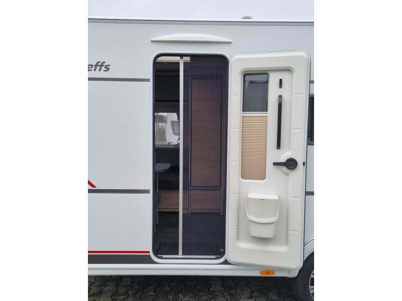 Dethleffs Camper 460 EL  foto: 21