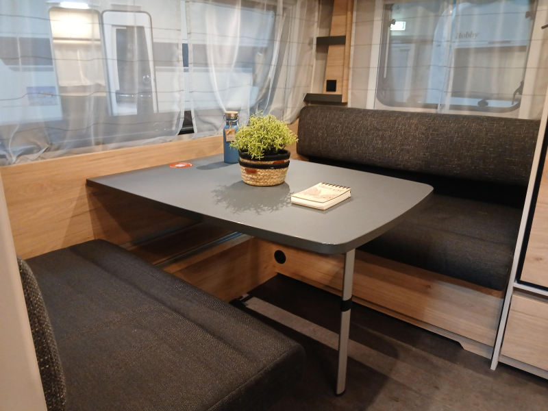 Dethleffs Camper 460 EL  foto: 3