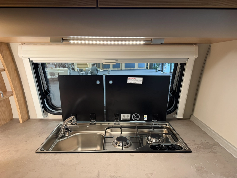 T@B Basic 320 lichtgewicht / koelkast  foto: 14