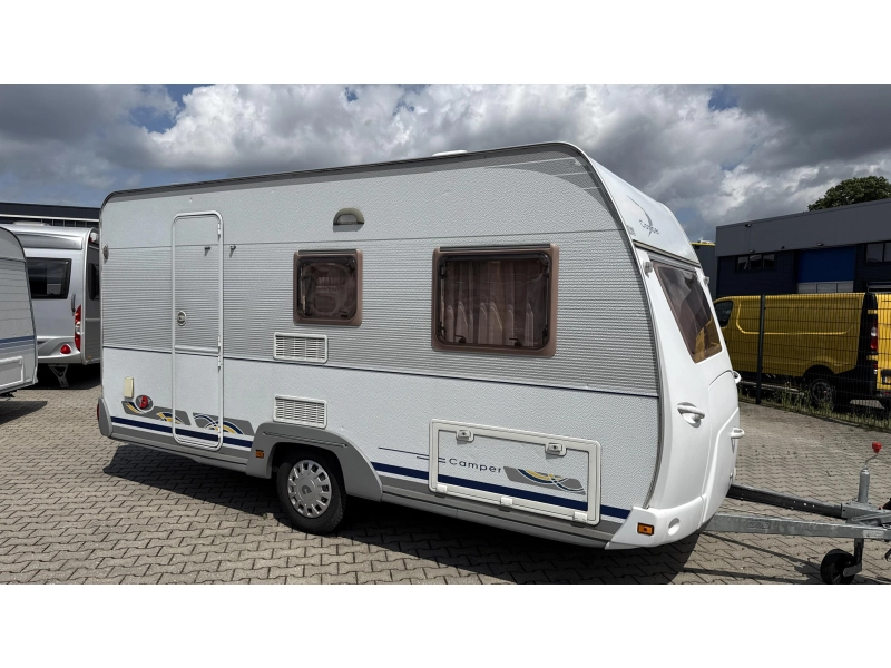 Dethleffs Camper 440 DB treinzit vast bed toilet  foto: 0