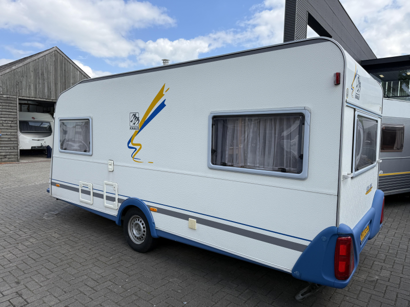 Knaus Blue Line 450 TF RONDZIT-VOORTENT 2023  foto: 4