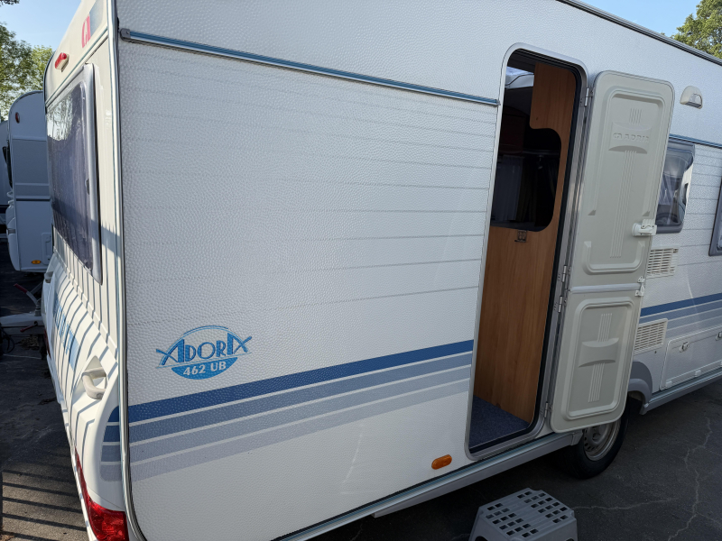 Adria Adora 462 UB 1300 KG+Voortent+luifel 