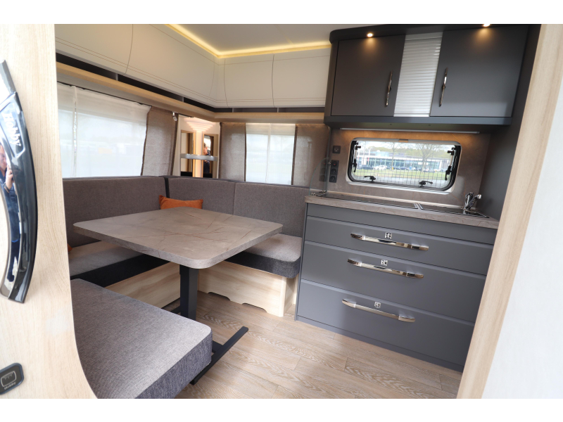 Hobby De Luxe 460 UFE TopSelect pakket - 240  foto: 6