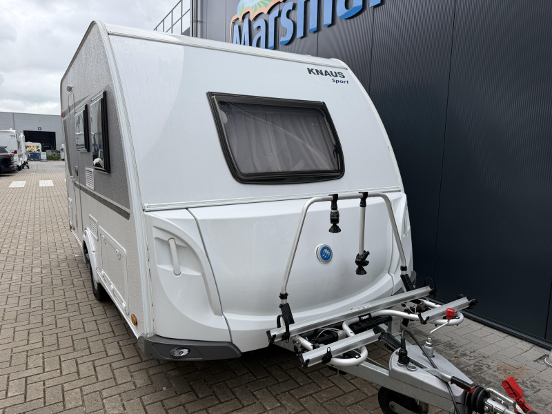 Knaus Sport 400 QD Nieuw staat | Compleet 