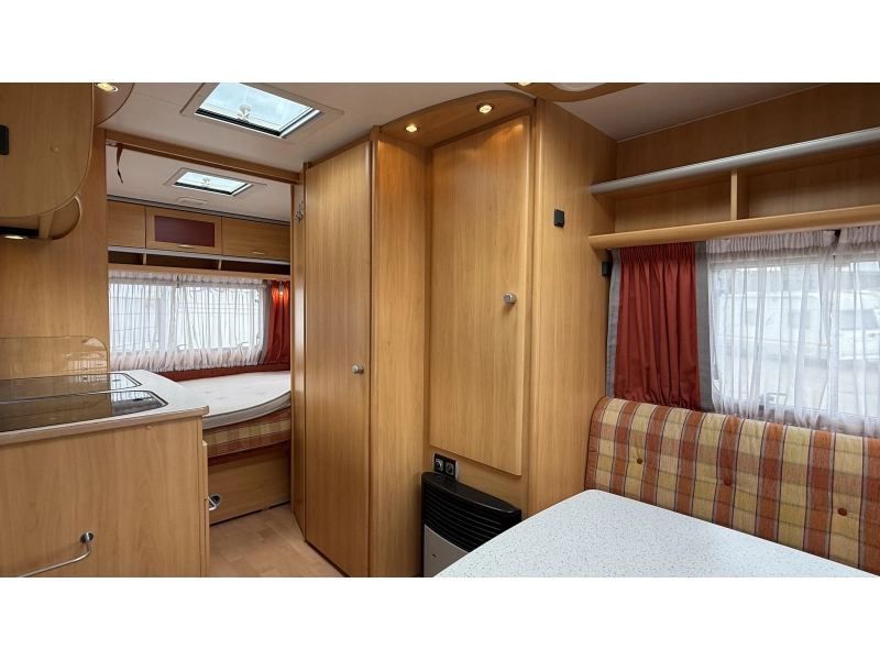 Dethleffs Summer Edition 430 DB vast bed rondzit toilet 